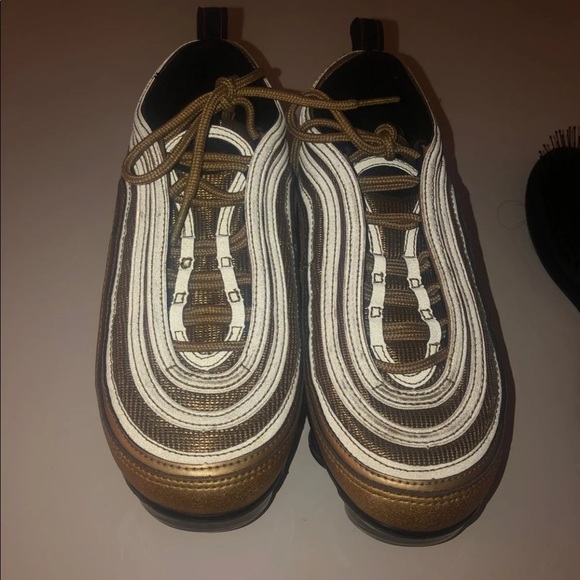 Nike Airmax - Picture 2 of 5